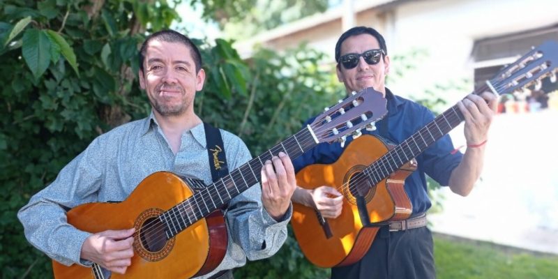 GUITARRAS HUILLICHES